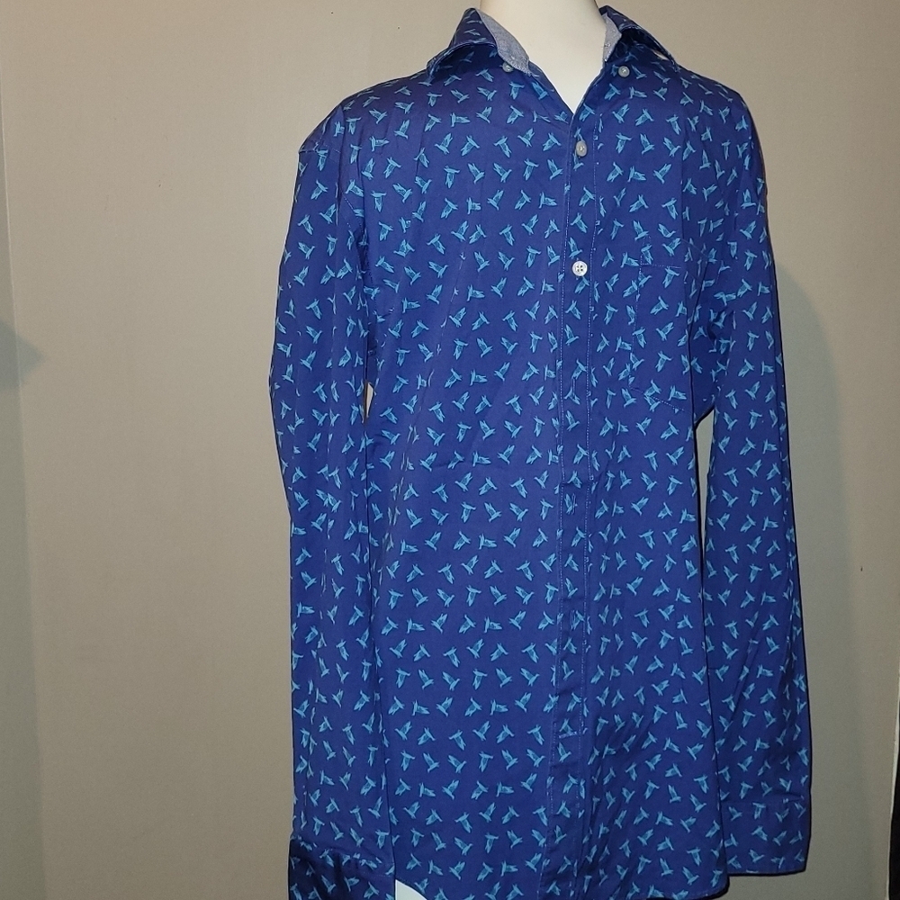 Crown & ivy  classic fit M